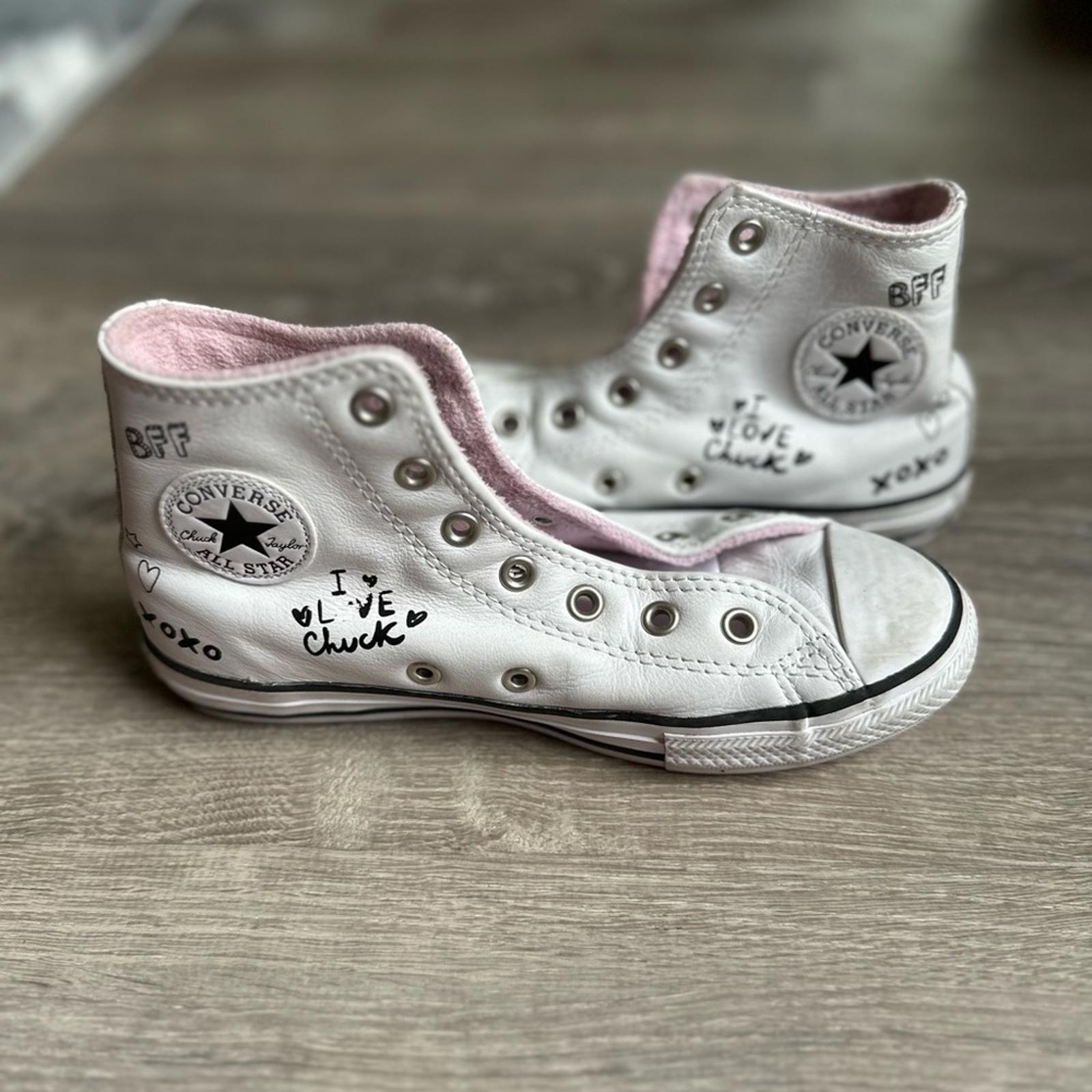 Panda Converse All Stars Chuck Taylor’s for girls Size 2