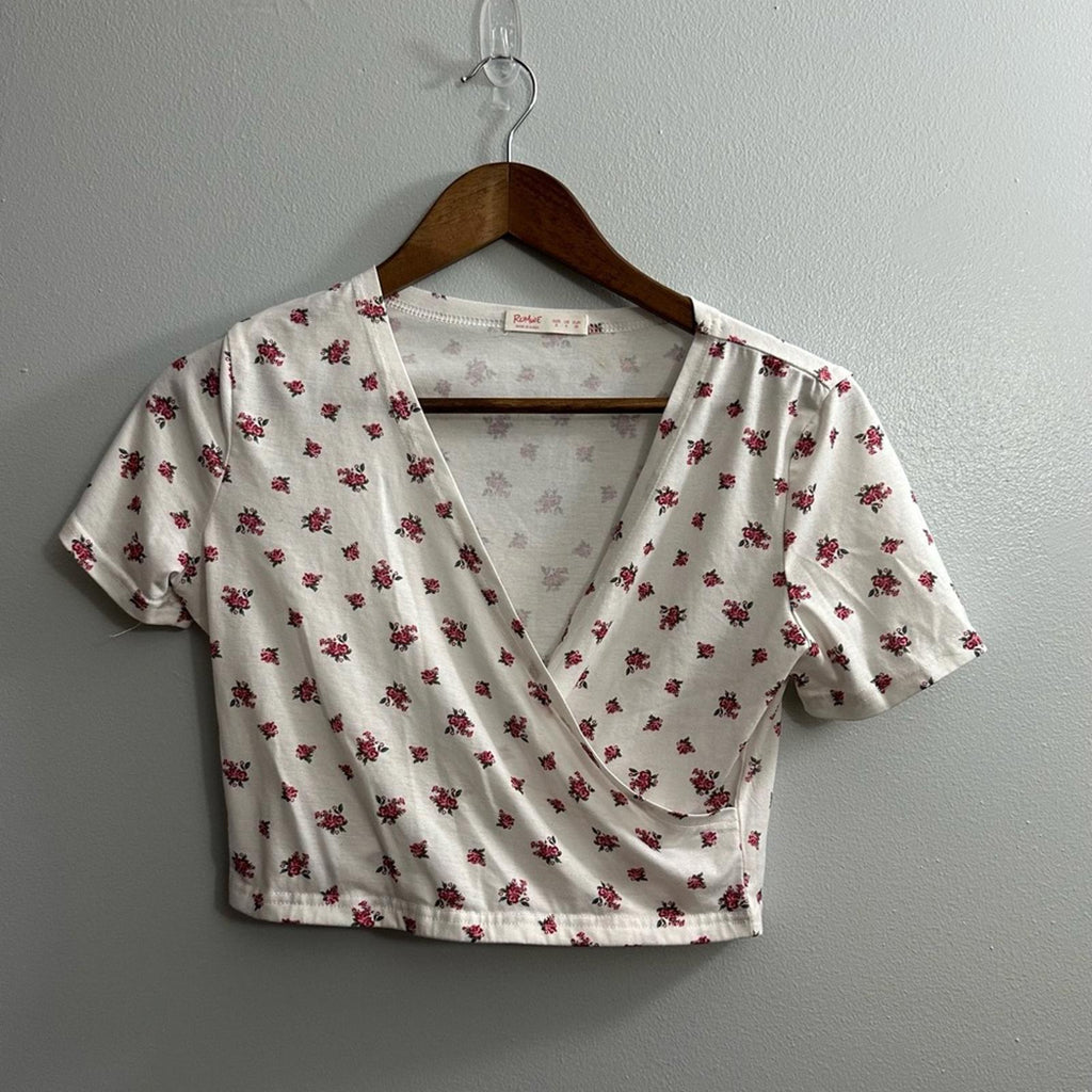 Romwe Floral V Neck Crop Top Size Small 4