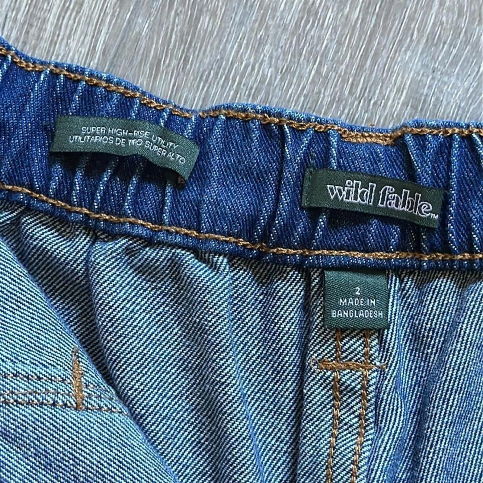 Super High Rise Utility Shorts Size 2 Extra Large Pockets