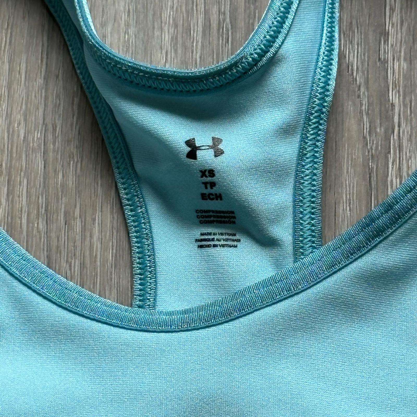 Under Armour Mid Keyhole Blue Sports Bra
Size XS