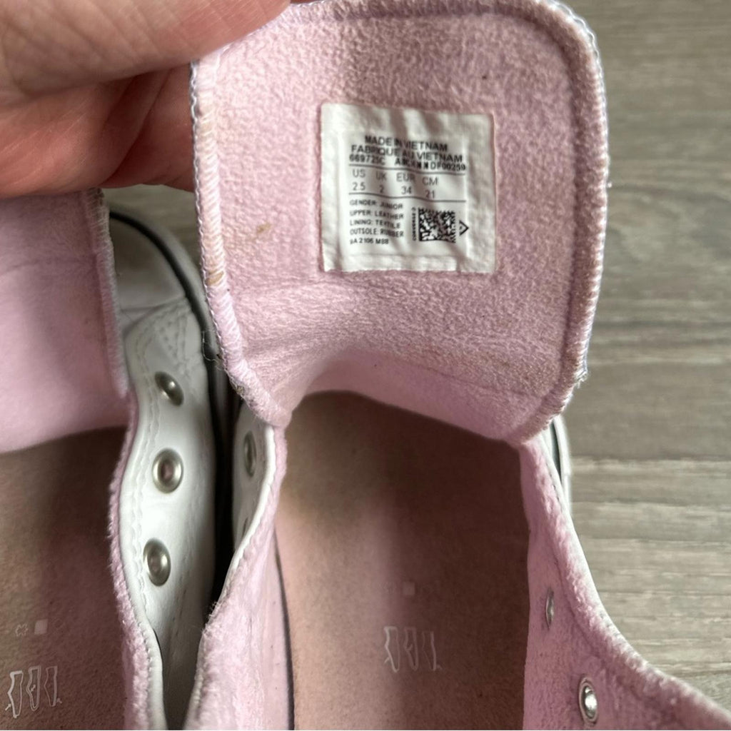 Panda Converse All Stars Chuck Taylor’s for girls Size 2