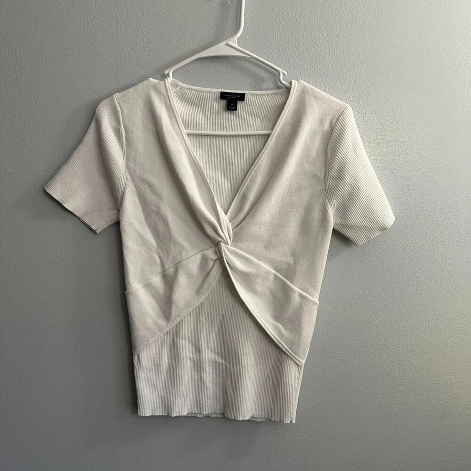 Ann-taylor Women's White Crop-top Size Medium
