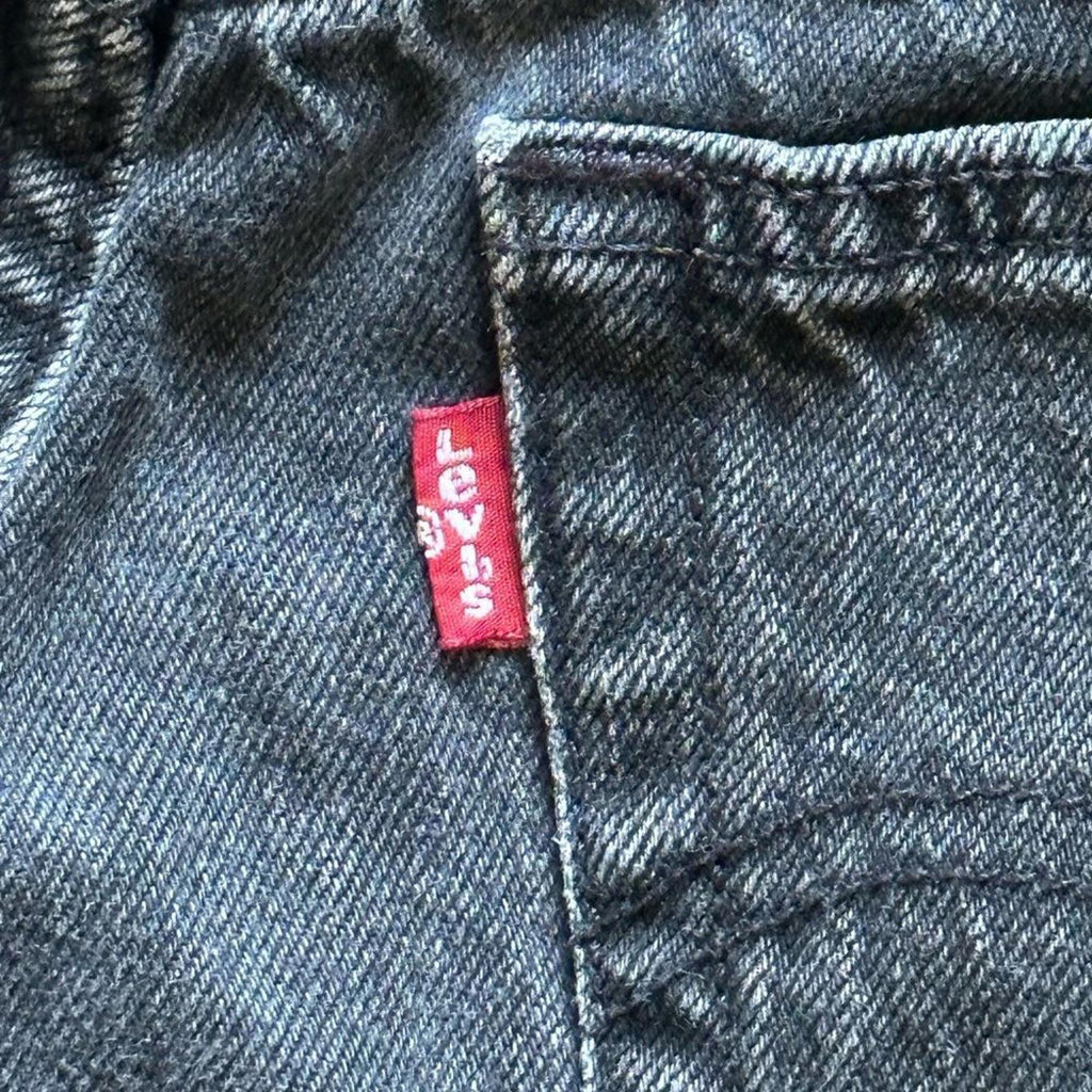 Levi’s 501 Raw Hem High Waisted Red Tab Black Denim Jeans Shorts Size 29
