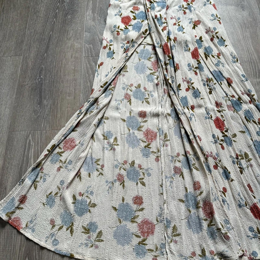 American Eagle Floral Print Tank Jumpsuit Front Slits Size 2