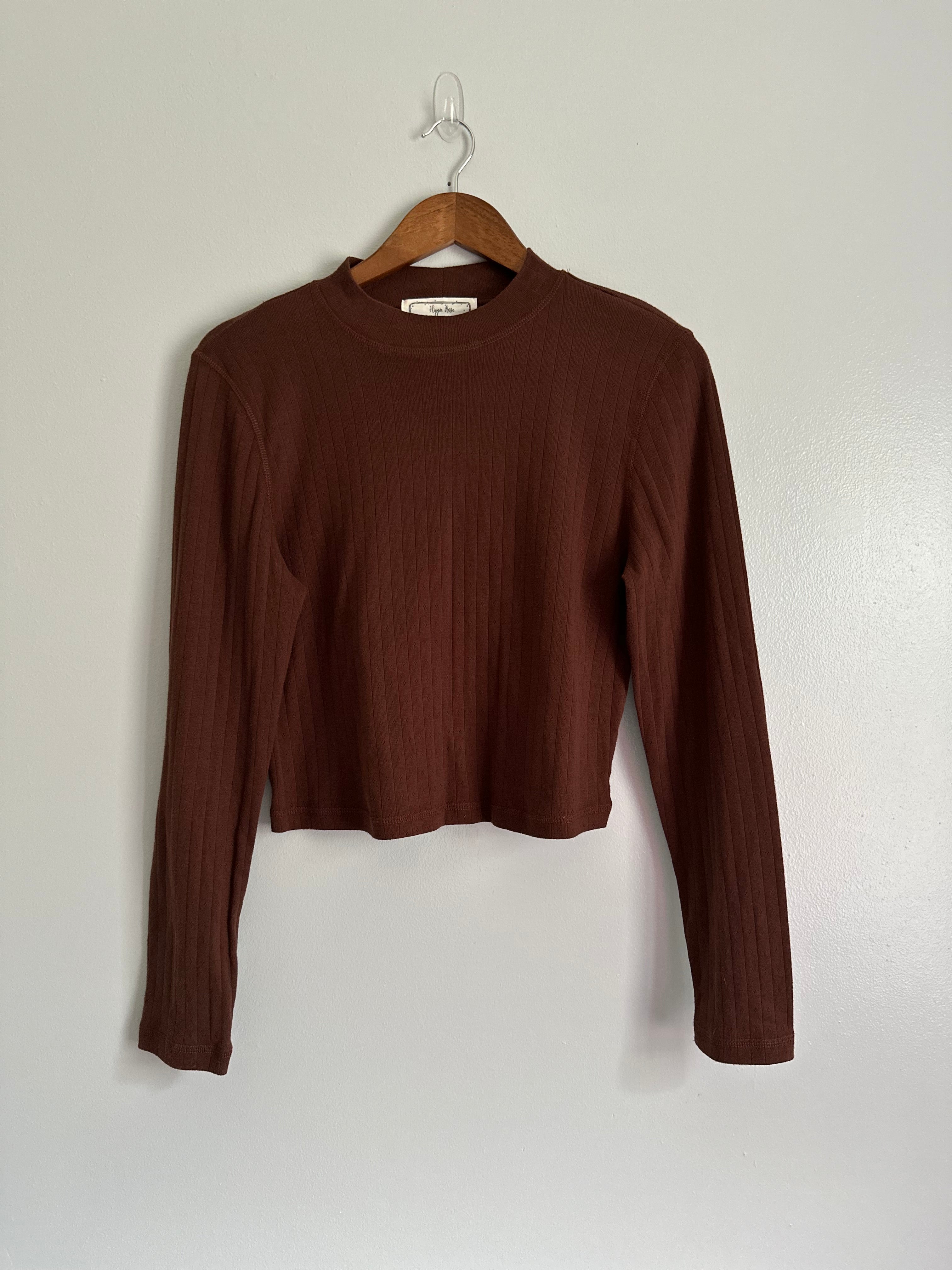 Hippie Rose Long Sleeve Size XL- Looks more a M/L