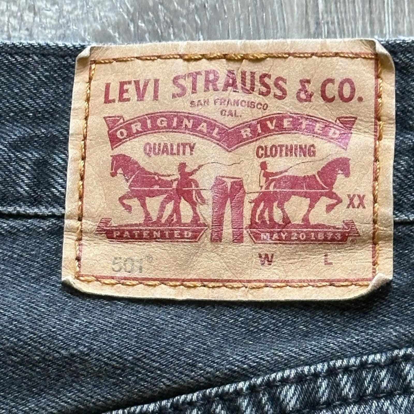 Levi’s 501 Raw Hem High Waisted Red Tab Black Denim Jeans Shorts Size 29