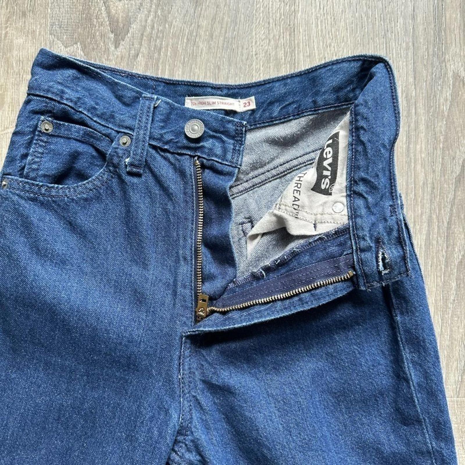 Levi’s Wellthread Vintage 70s High Slim Straight White Label BIG E Jeans Size 23