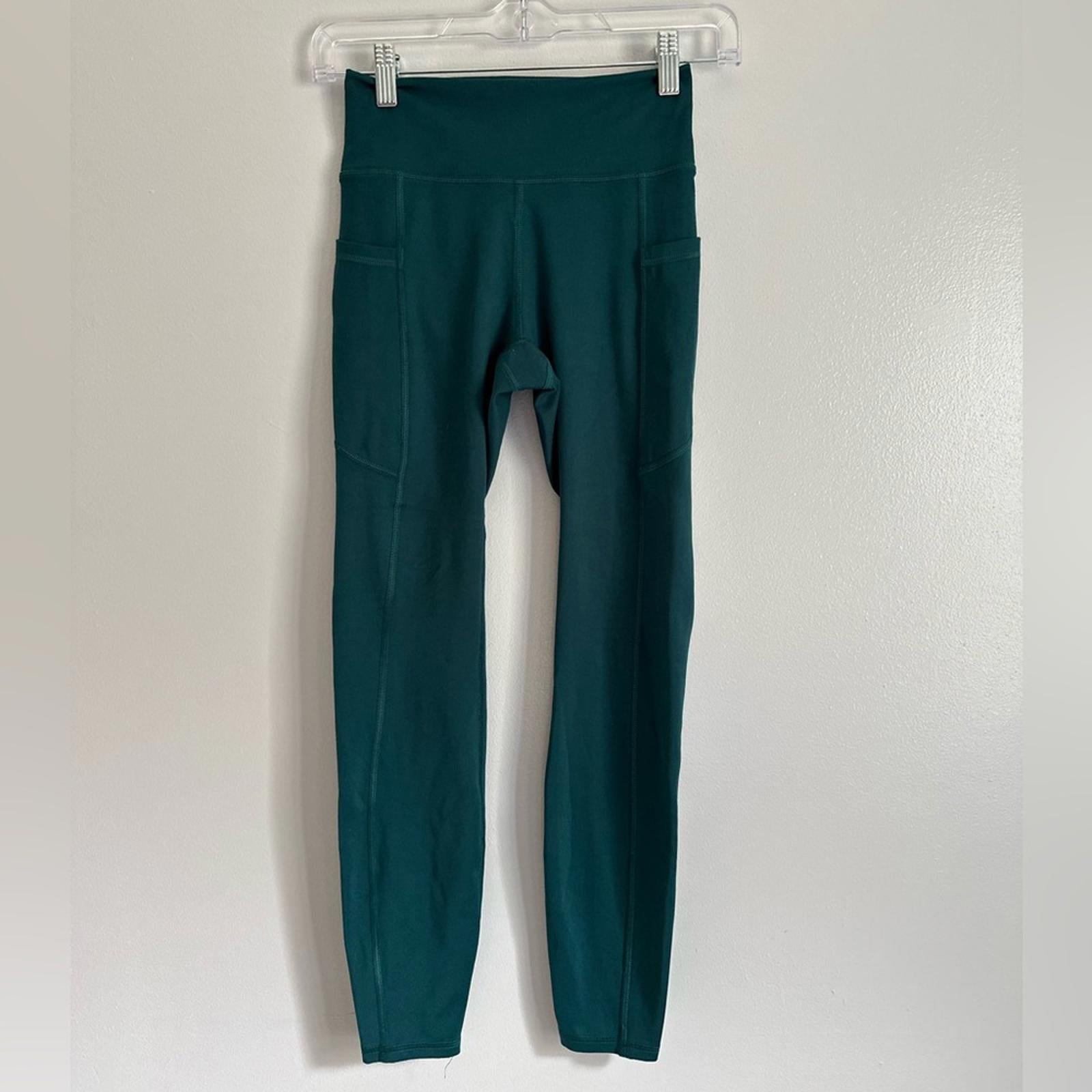 Gilly Hicks Green Leggings Small