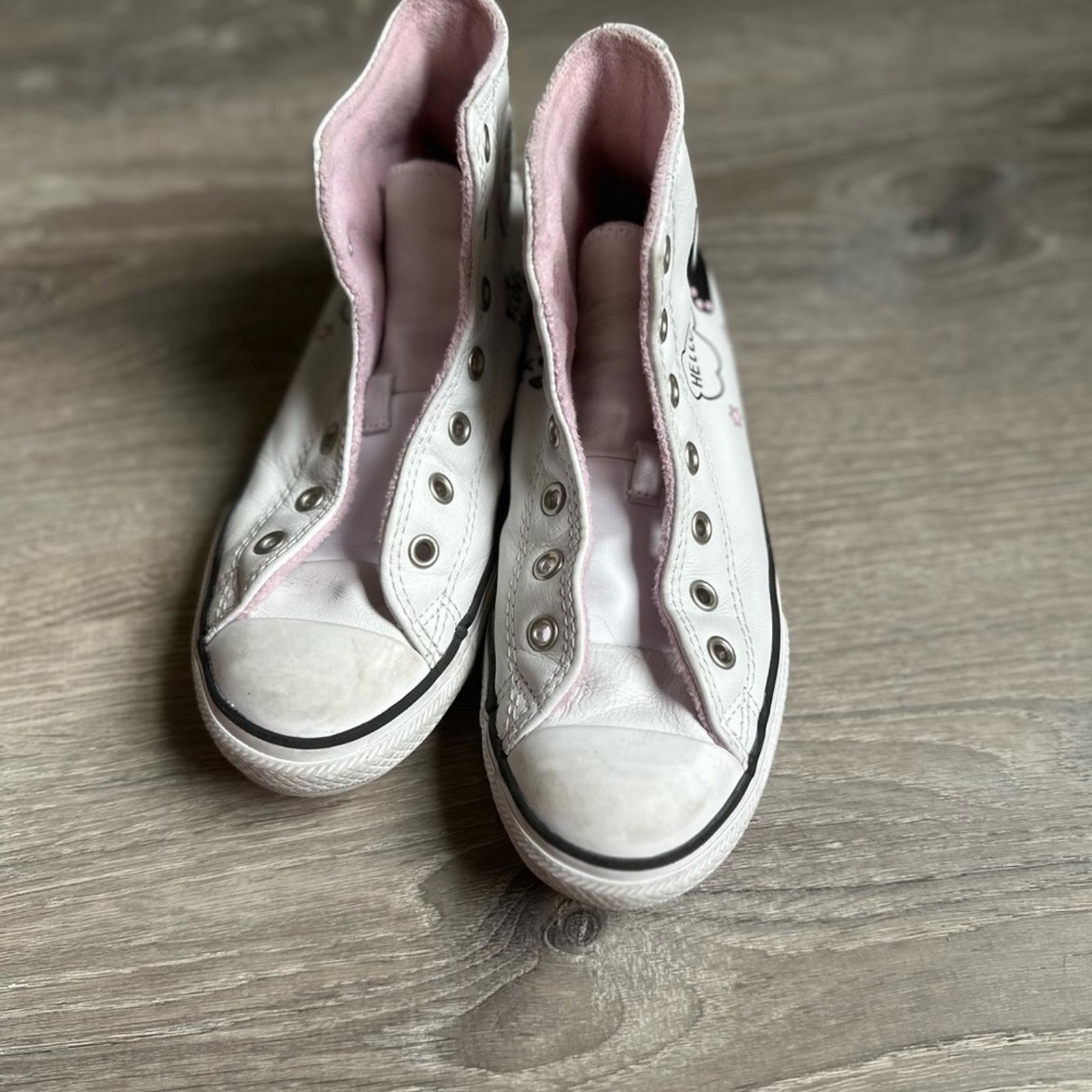 Panda Converse All Stars Chuck Taylor’s for girls Size 2