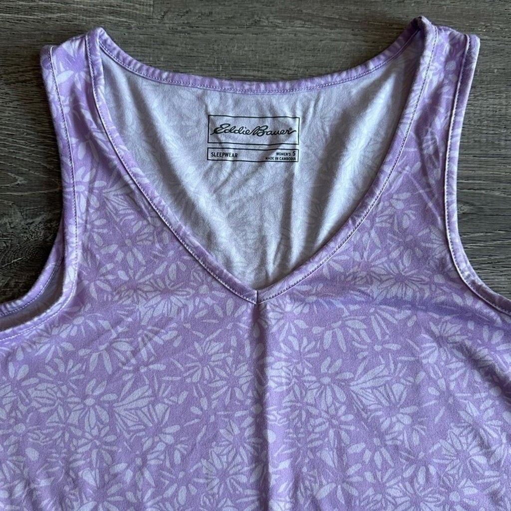 Eddie Bauer Lilac Flower V Neck Tank Top Size Small