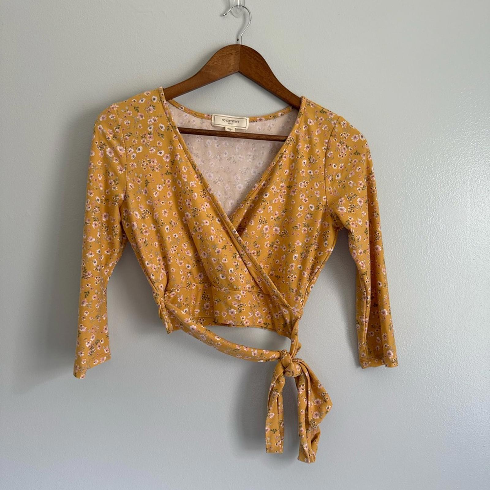 No Comment Floral Crop Top Size Small