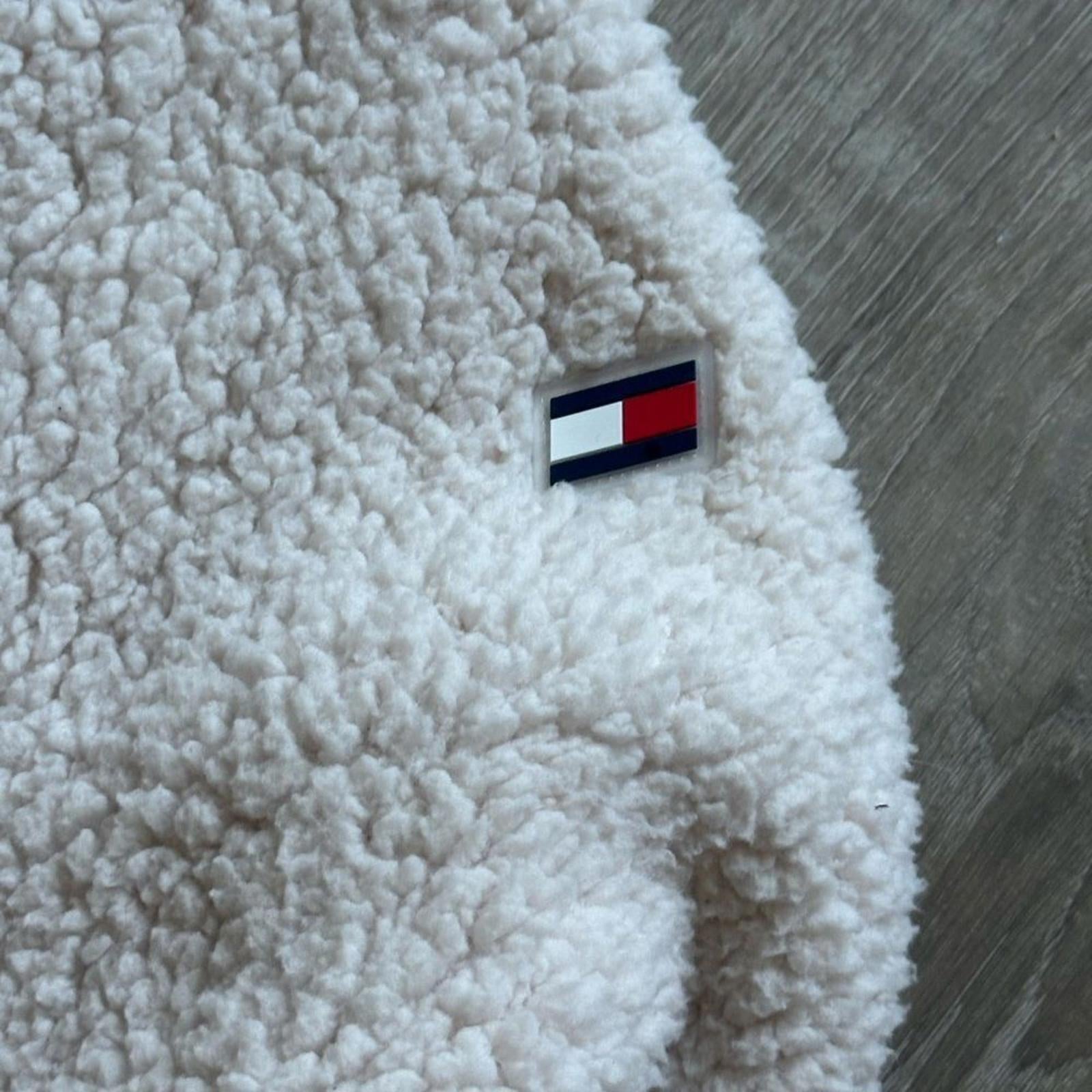 Tommy Hilfiger Women’s Sherpa Half Zip Kangaroo Pocket Size Small