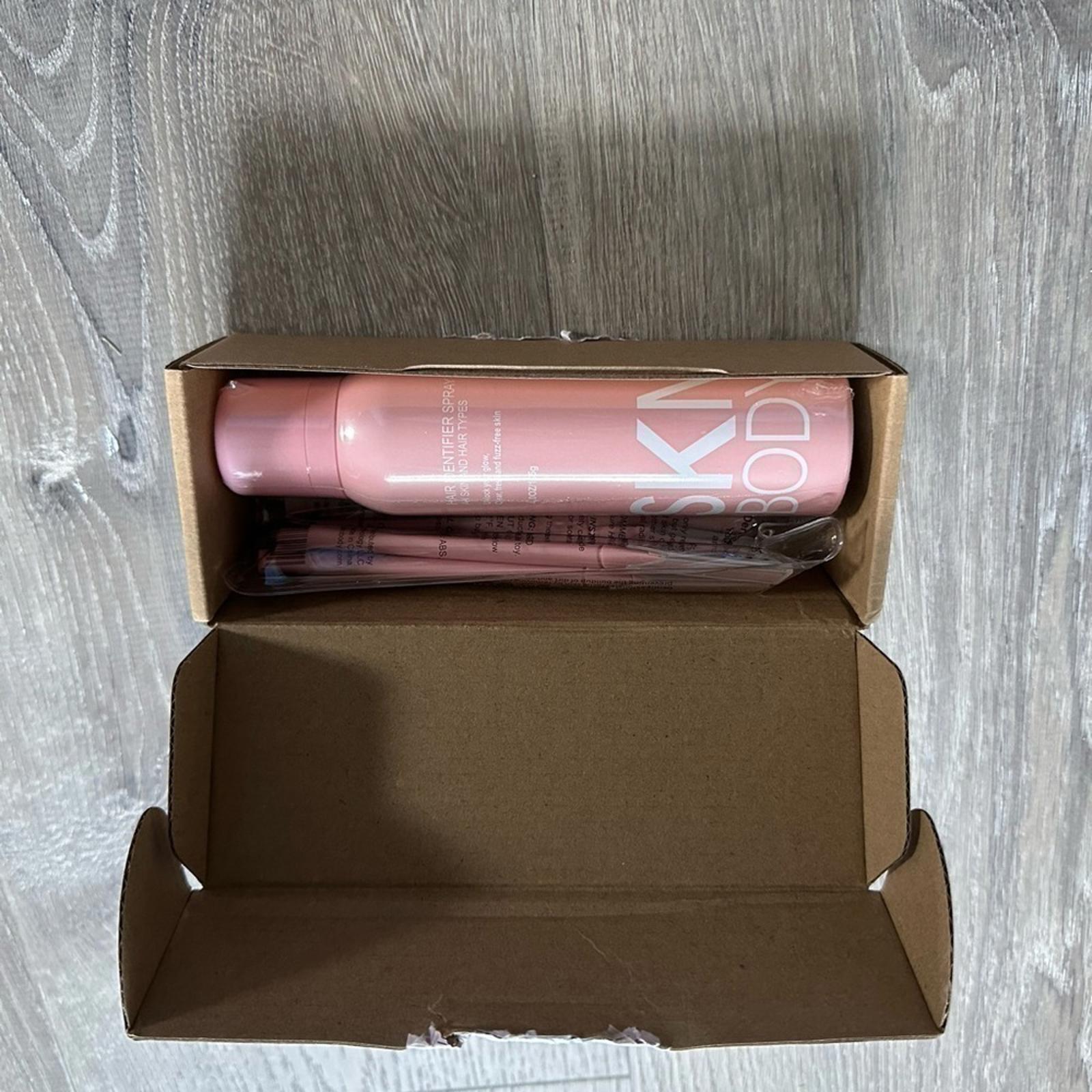 SKN BODY Hair Identifier Spray and Dermaplaner Set NIB New