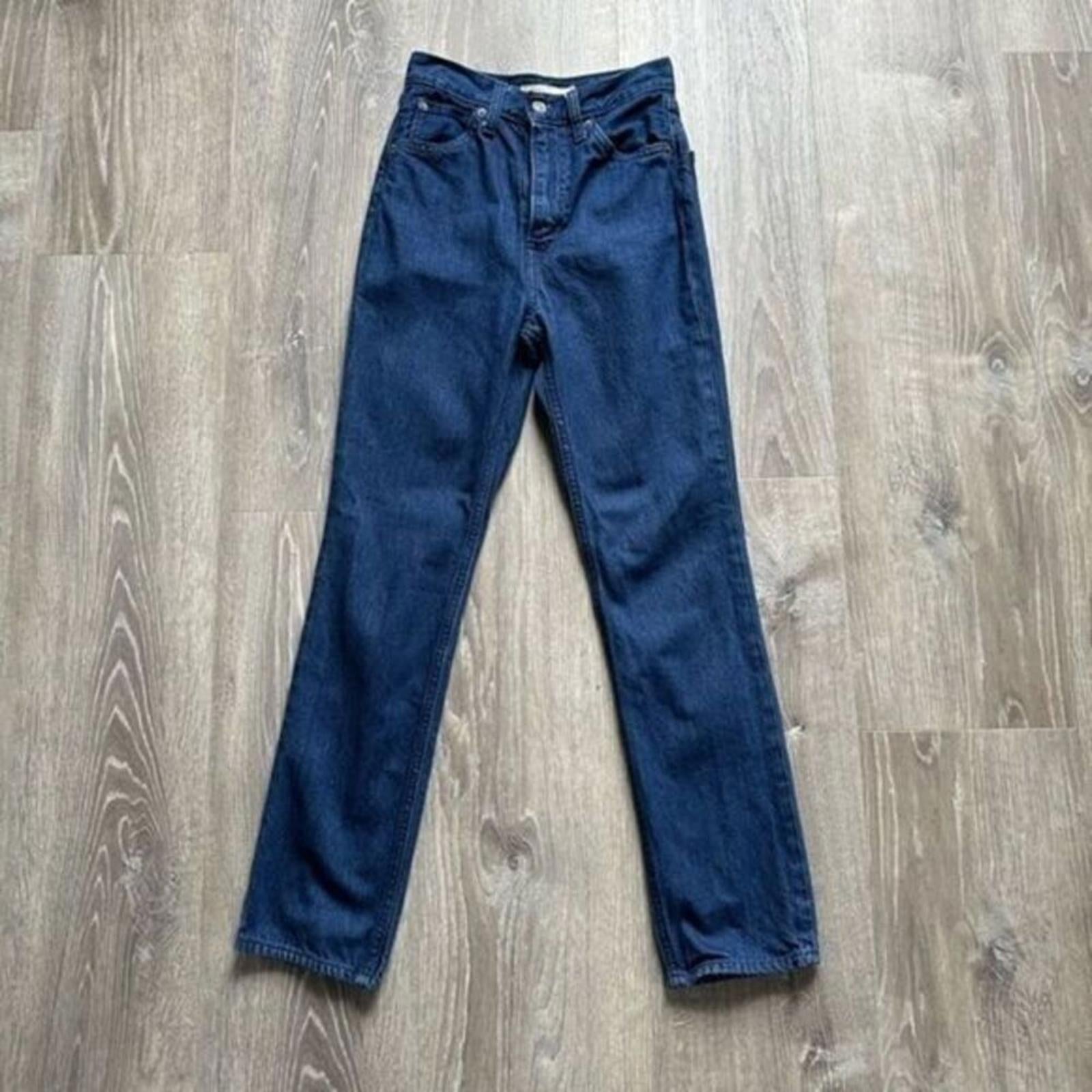 Levi’s Wellthread Vintage 70s High Slim Straight White Label BIG E Jeans Size 23