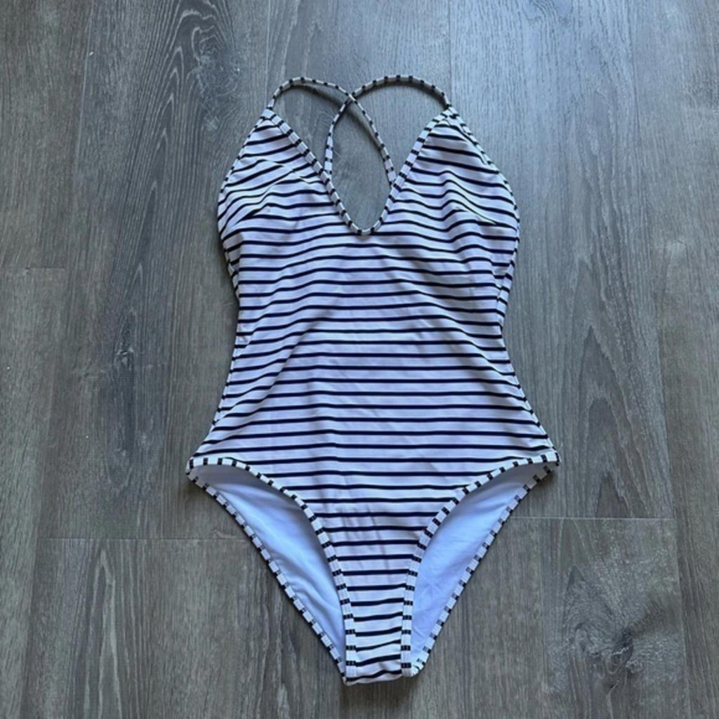 CUPSHE One Piece Swimsuit Striped Scoop Neck Cross Back Swimwear Size Large