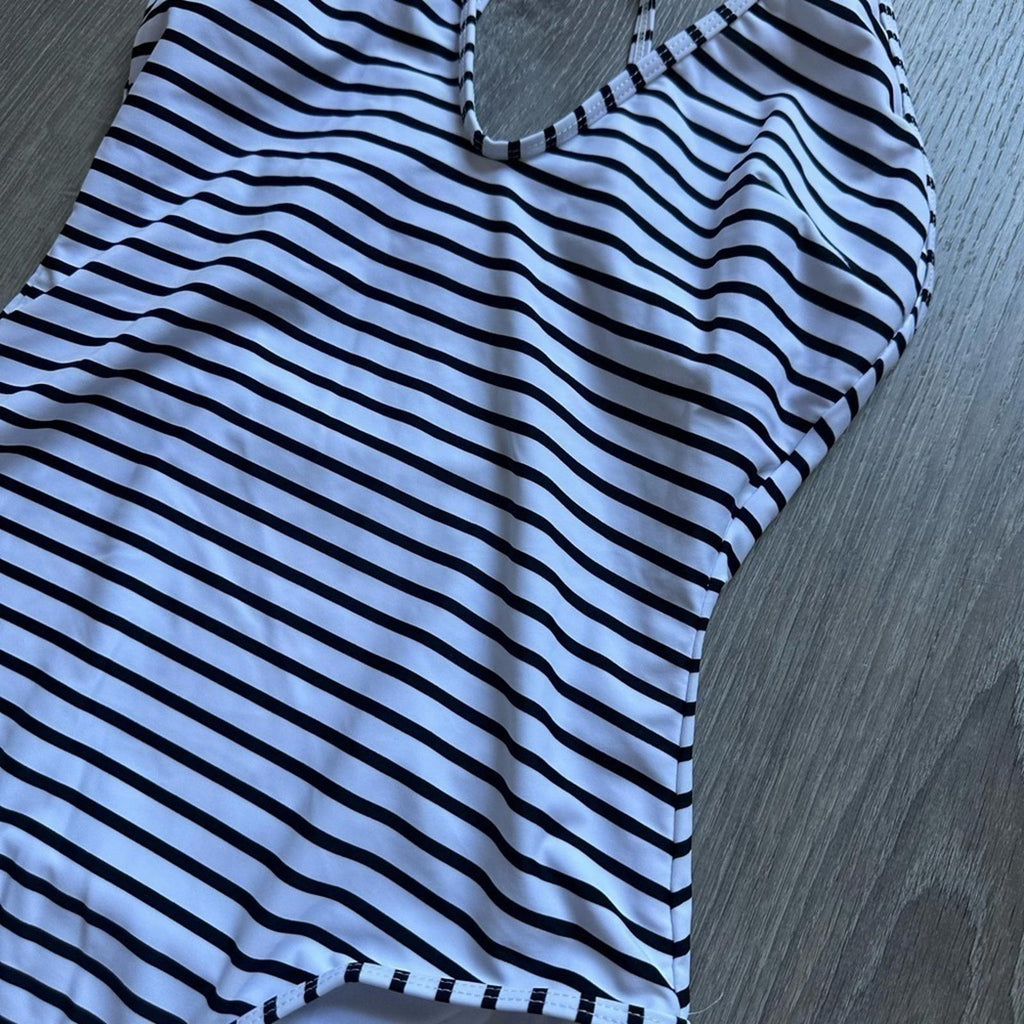 CUPSHE One Piece Swimsuit Striped Scoop Neck Cross Back Swimwear Size Large