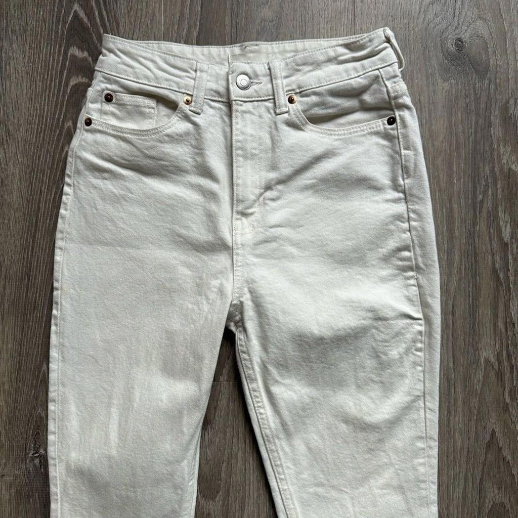 H&M White High Waisted Rise Skinny Jeans Size 2