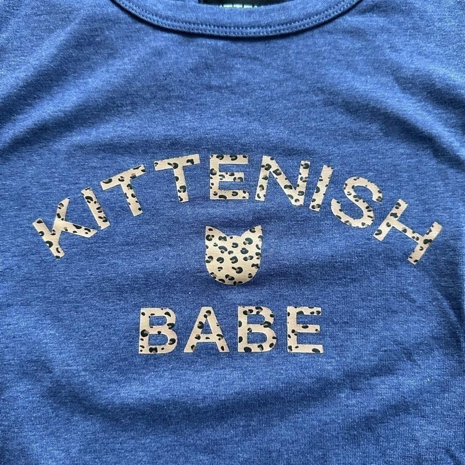 Kittenish Babe Long Sleeved Crop Top Size Small